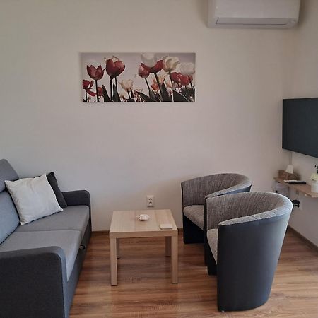 Apartmany Rubin Nesvady Extérieur photo