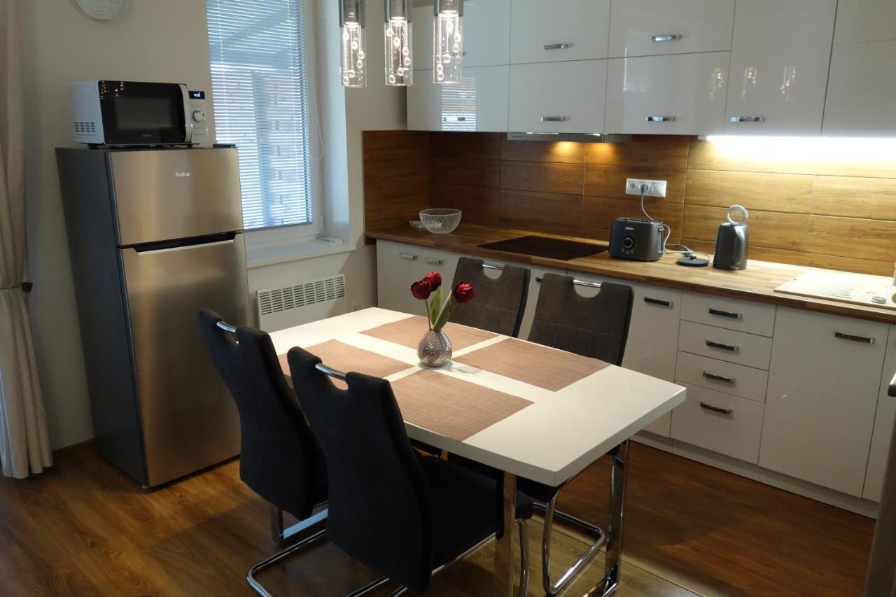 Apartmany Rubin Nesvady Extérieur photo