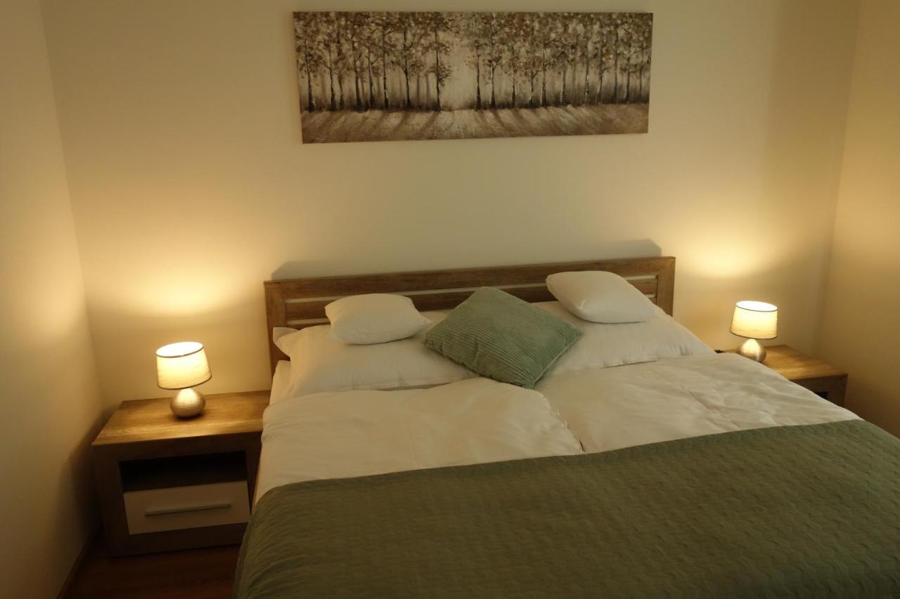 Apartmany Rubin Nesvady Extérieur photo