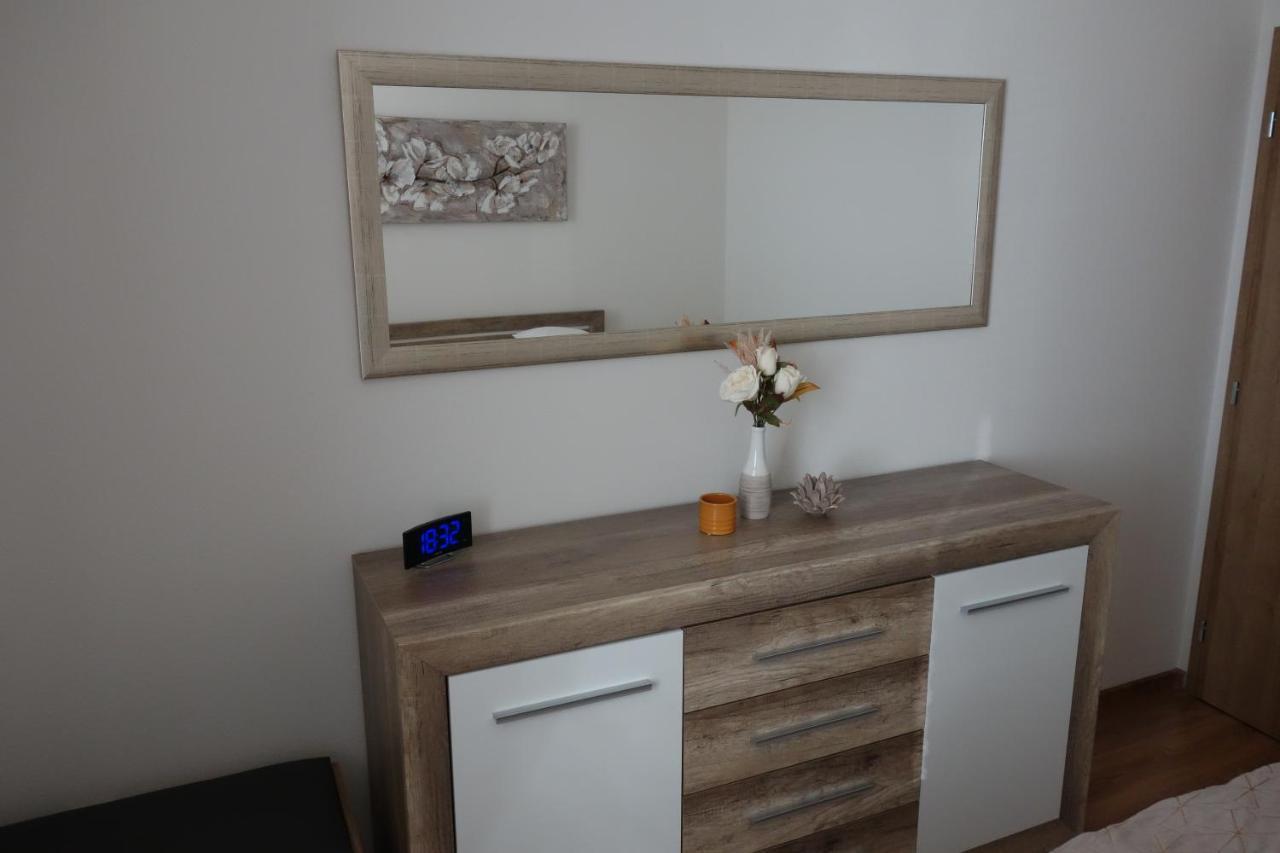 Apartmany Rubin Nesvady Extérieur photo