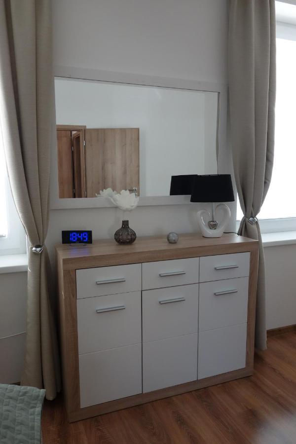 Apartmany Rubin Nesvady Extérieur photo
