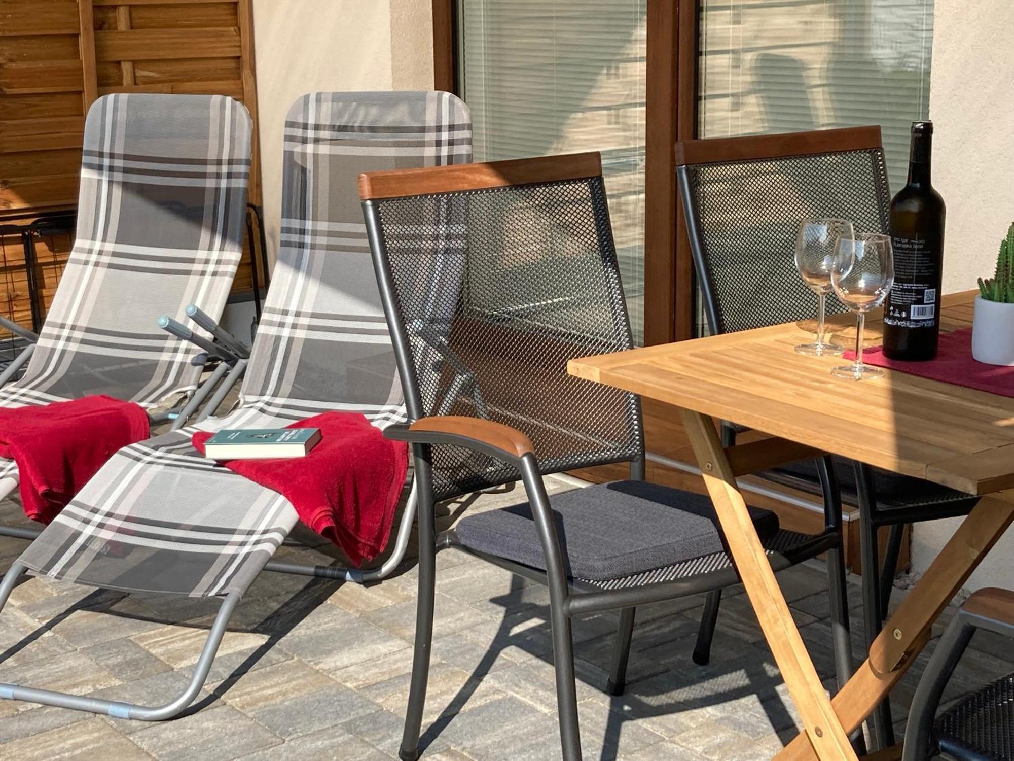 Apartmany Rubin Nesvady Extérieur photo
